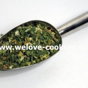 Spring Onion Flakes ( ใบหอมอบแห้ง ขนาด 3-5mm. )